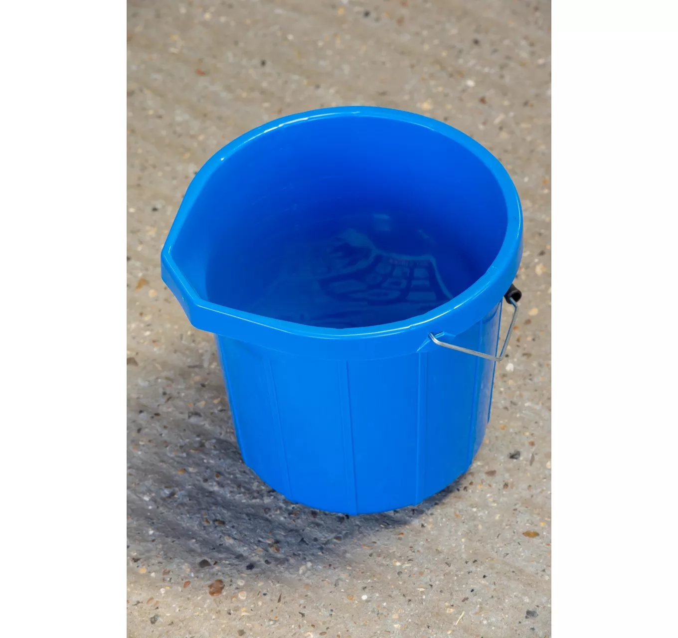 Calf Bucket L Blue