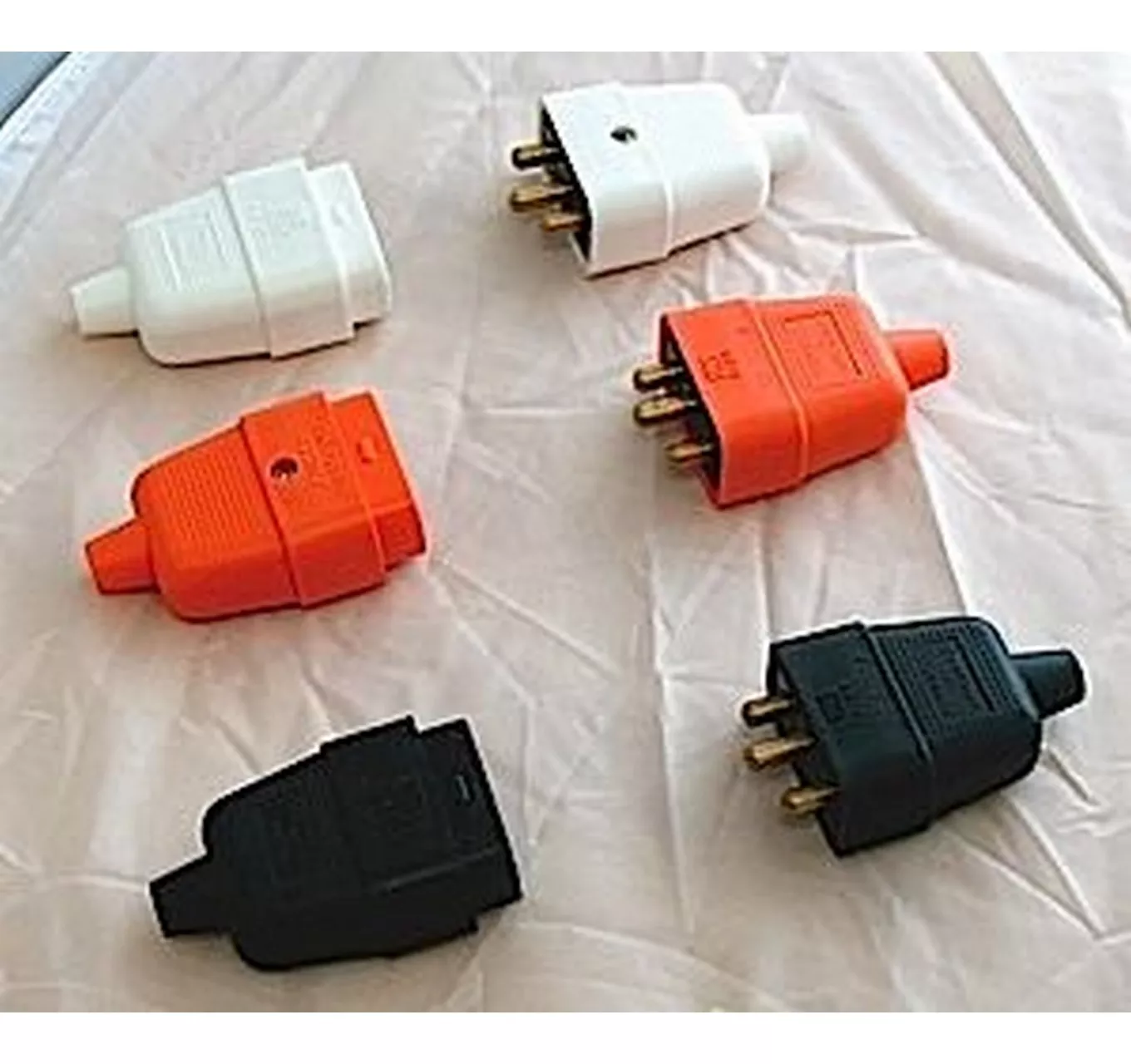 10A Orange 3 Pin Connector