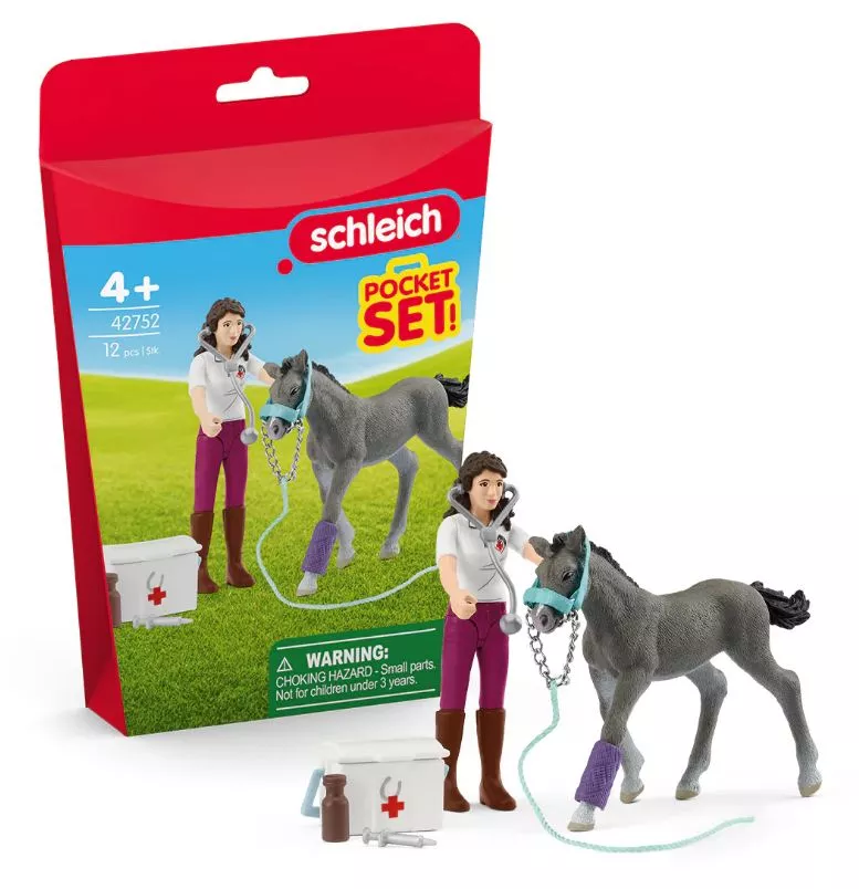 Horse Care Playset with Trakehner Foal