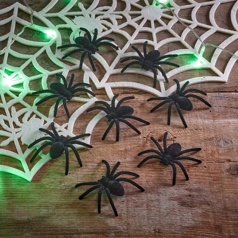 8 Furry Spiders! - Black