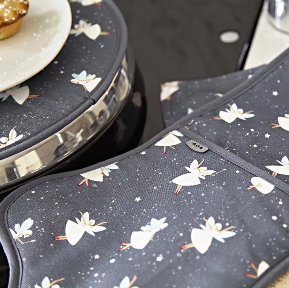 Festive Fairies Oven Gloves