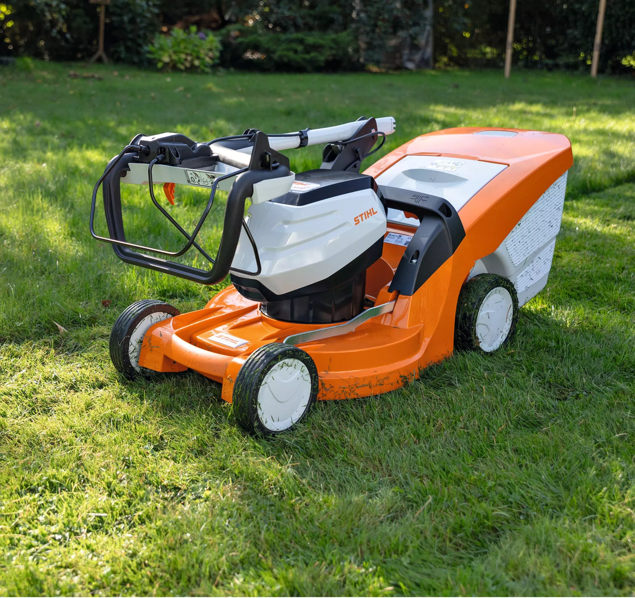 RMA 448VC Cordless Lawnmower - AP