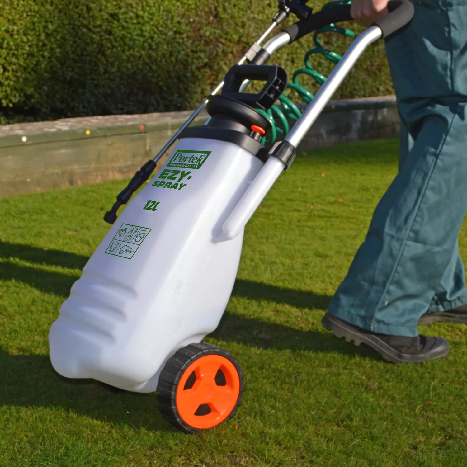 EzySpray Wheeled Pressure Sprayer 12L