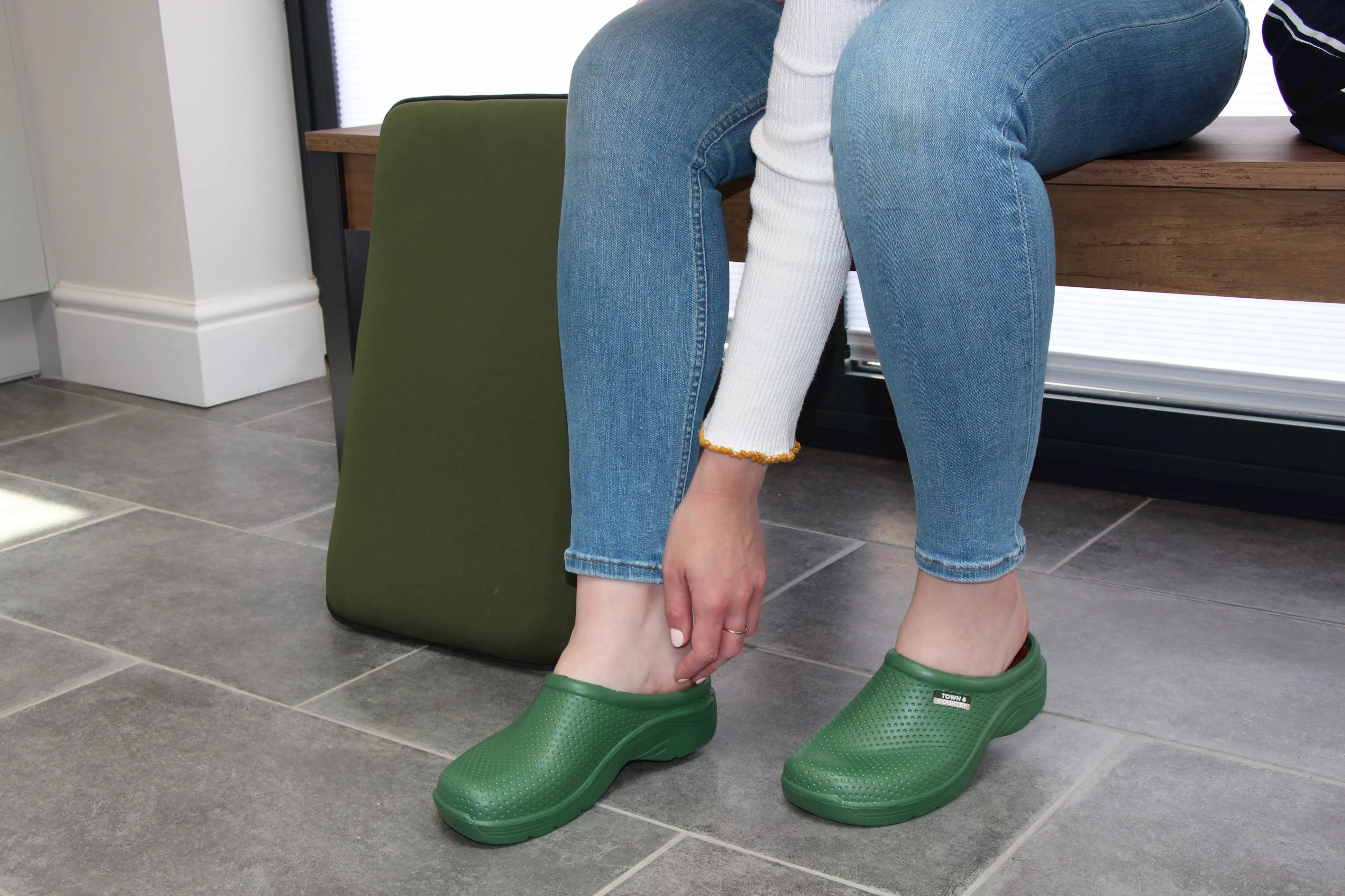 Cloggie Shoes Green 4