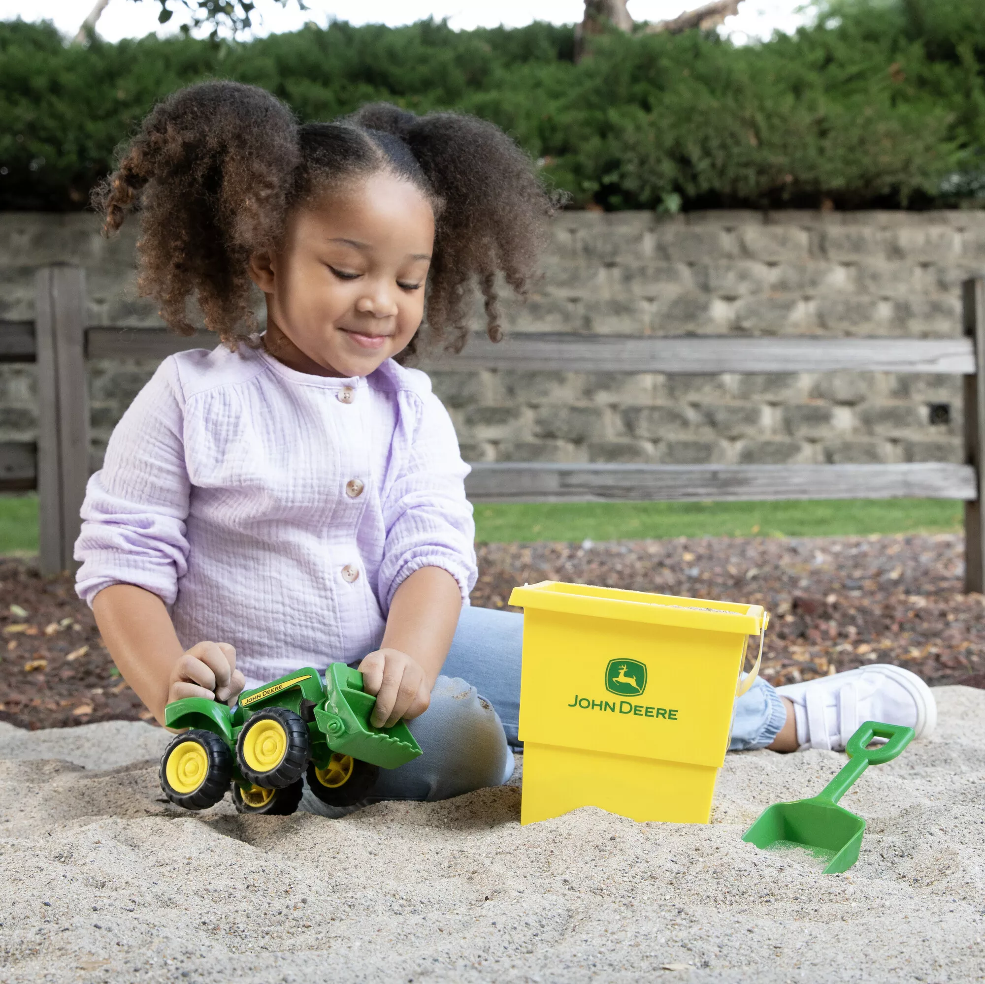 John Deere Kids Sandbox Bucket Set