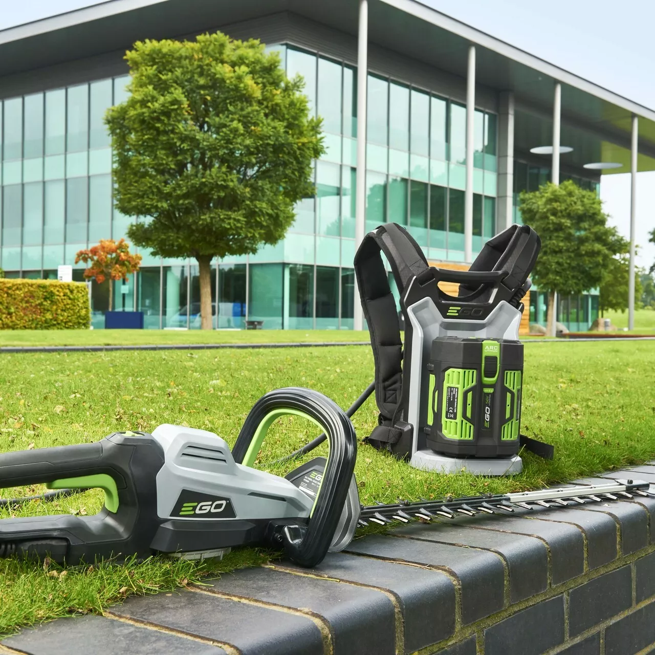 HTX7500 Pro X Hedge Trimmer 75cm (Tool Only)