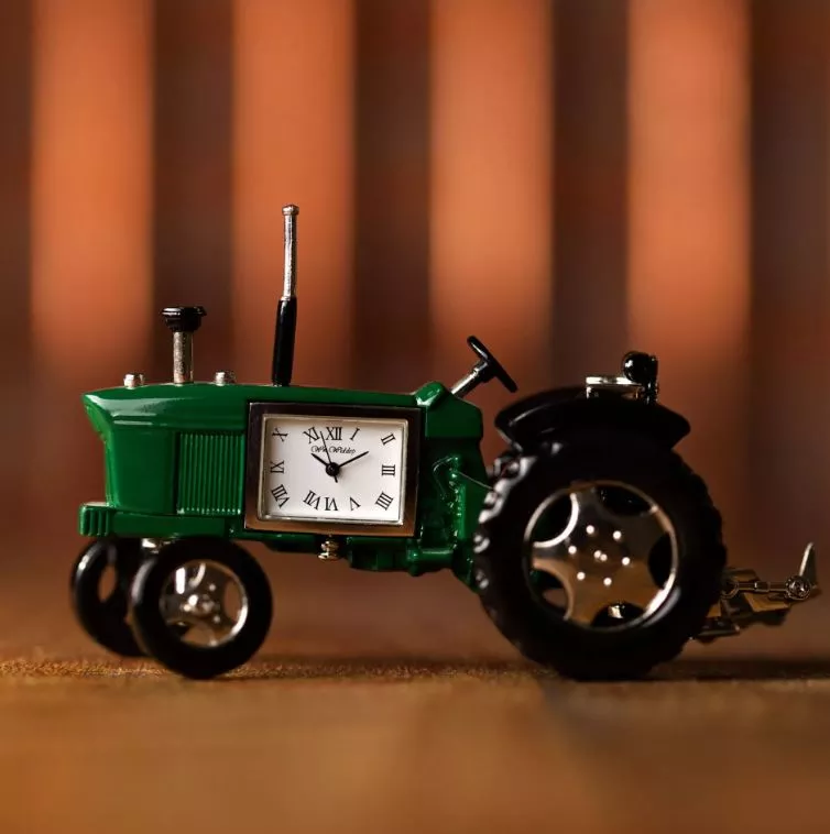 Wm Widdop Miniature Clock Tractor Green & Black Roman Dial