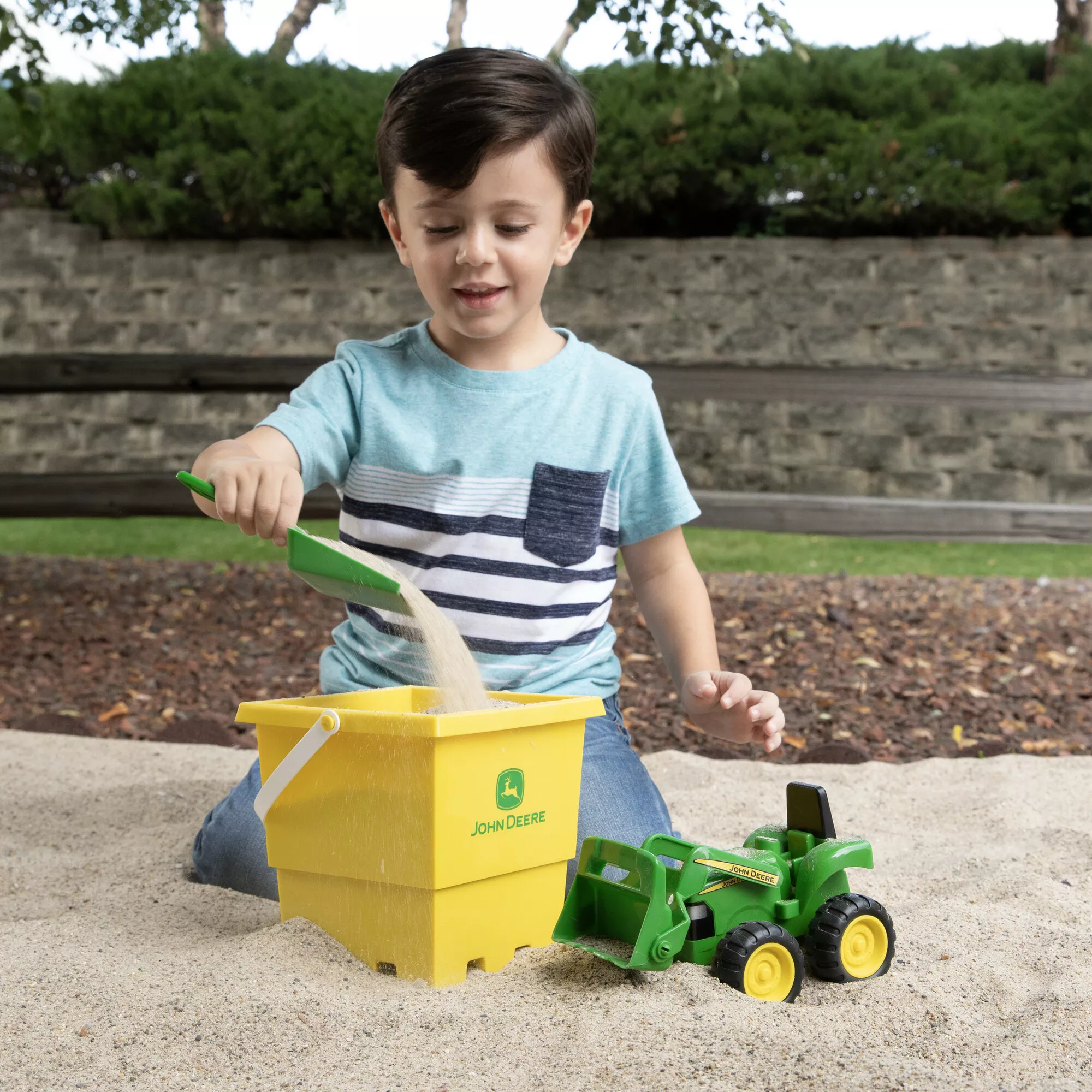 John Deere Kids Sandbox Bucket Set