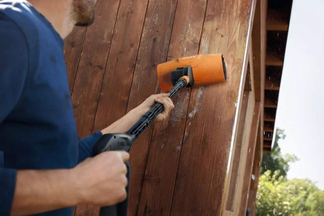 RE Rotating Brush